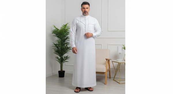 Qamis traditionnel : le vêtement incontournable pour une élégance quotidienne